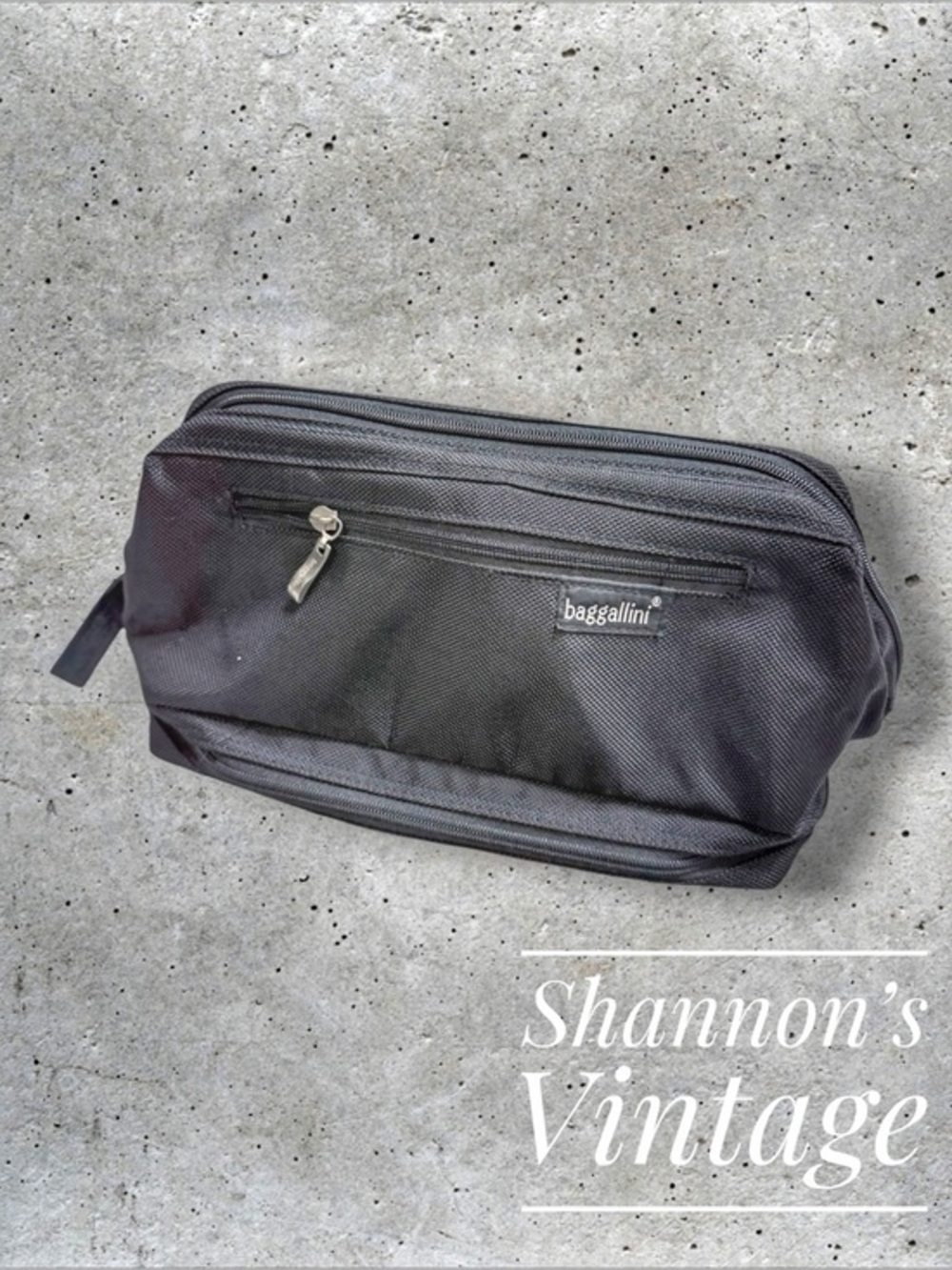 Baggallini Toiletry Bag with bottom storage